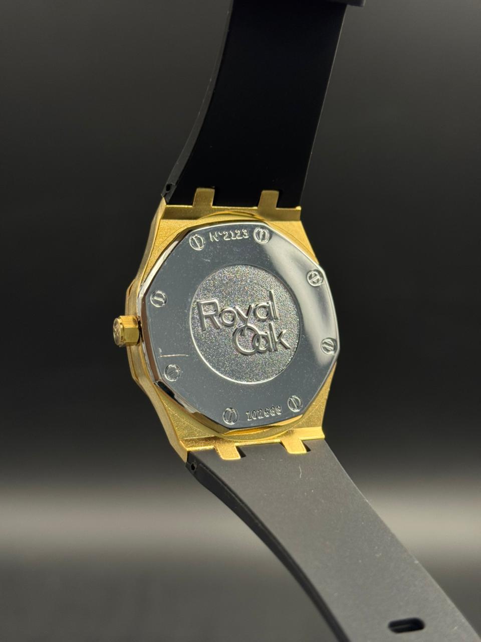 Admrs 2026 Goma Negra Tablero Plateado Dorado
