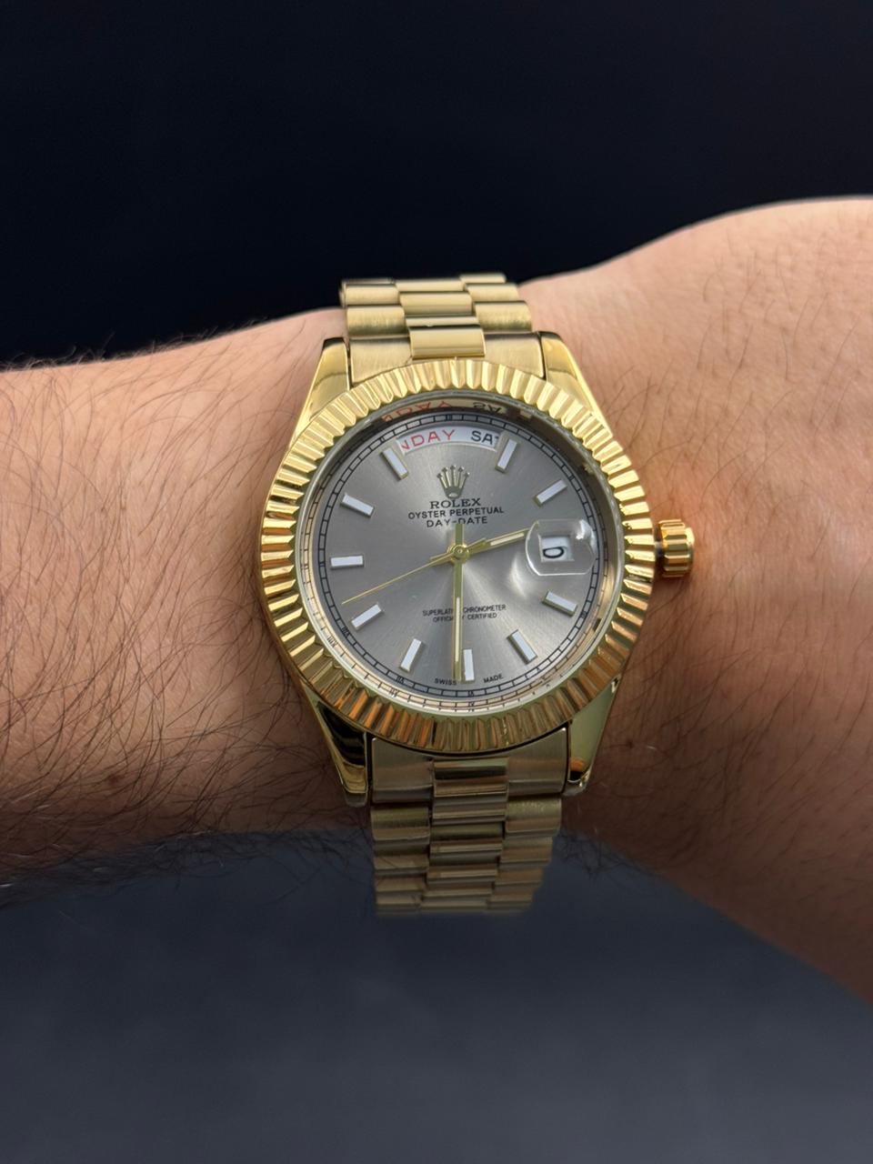 Rlx President Dorado Tablero Gris Claro