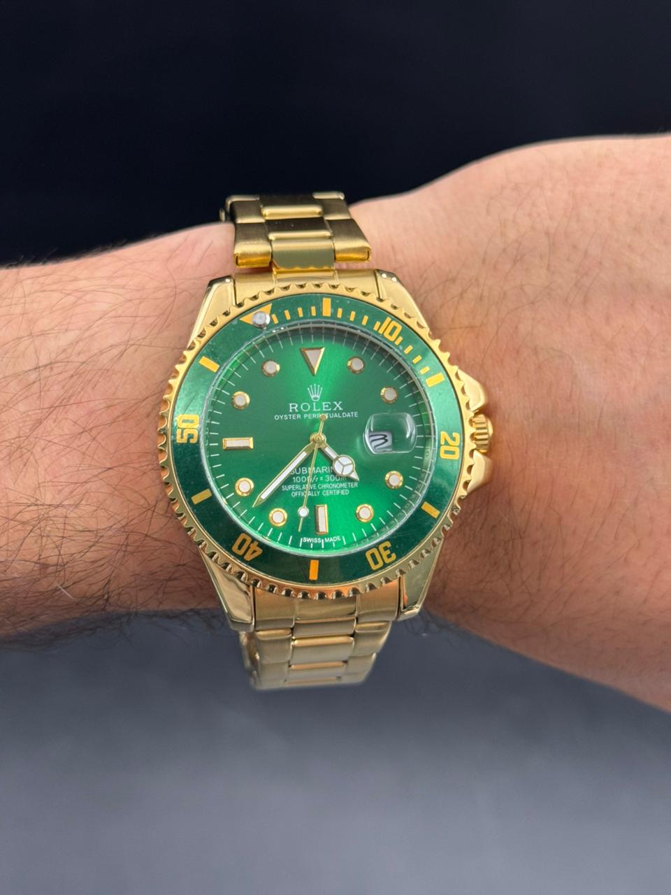 Rlx Submariner Dorado Tablero Verde Bisel Verde
