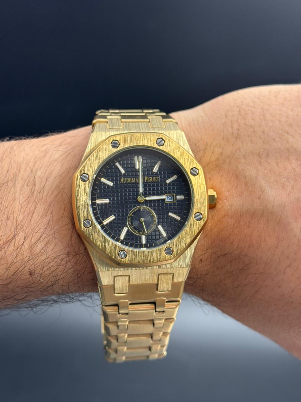 Admrs Royale Metalico Dorado Tablero Negro