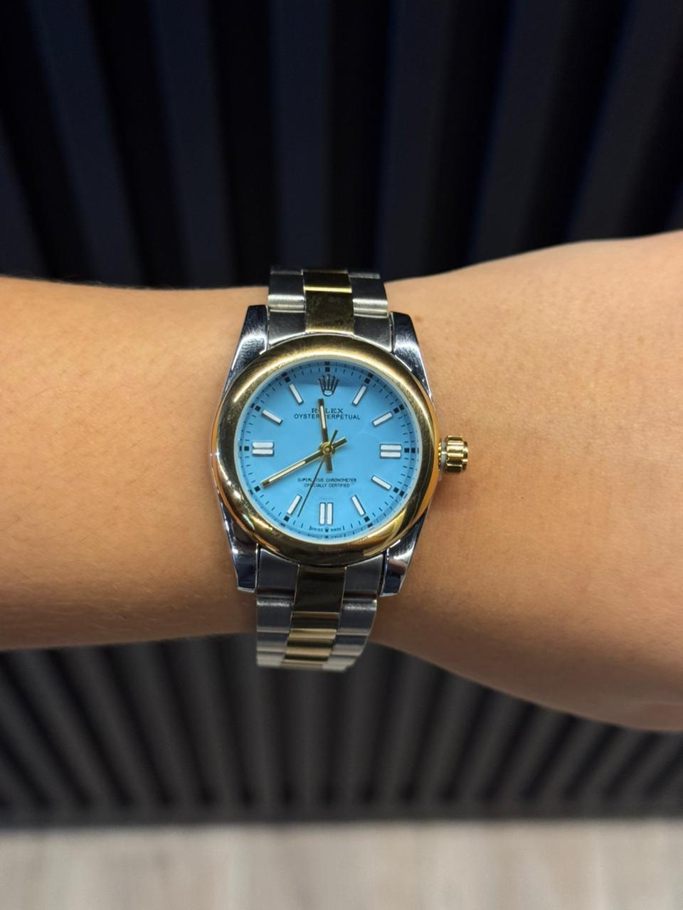 Rlx Explorer Mujer Bicolor Dorado Tablero Azul