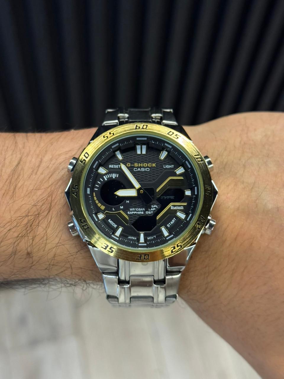 G-shck GTS Plateado Tablero Negro Dorado