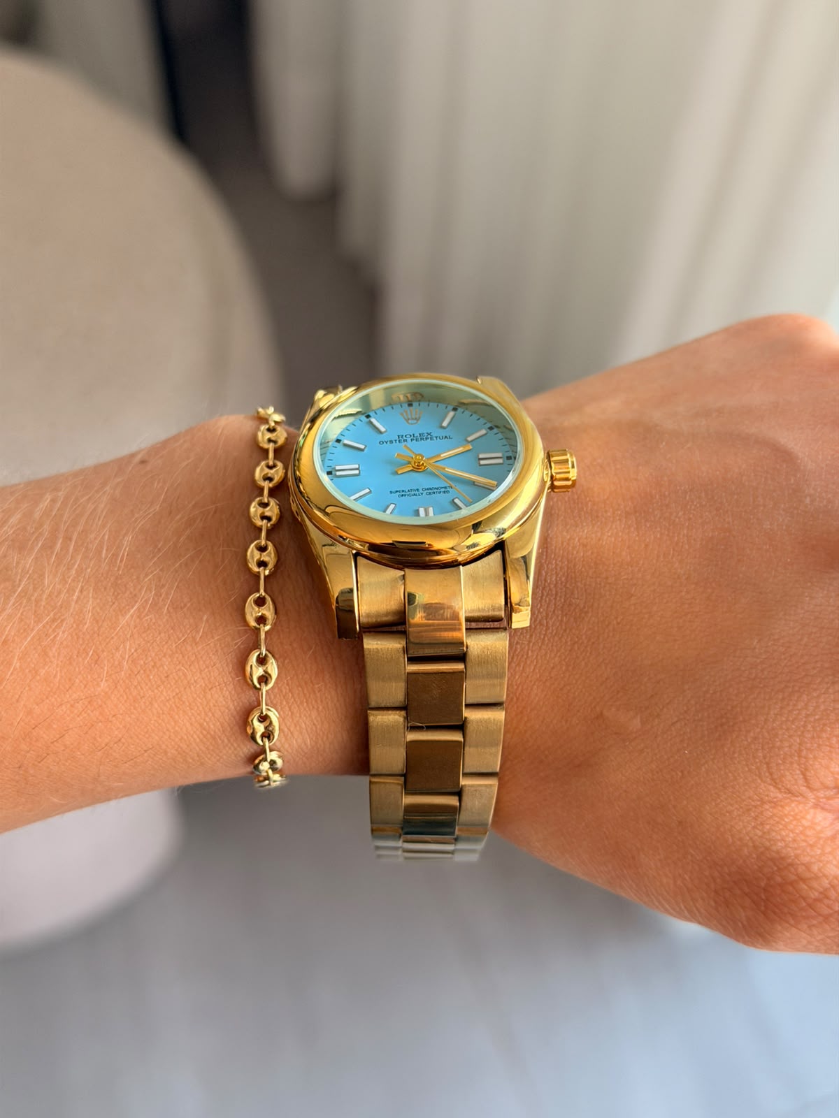 Rlx Explorer Mujer Dorado Tablero Azul