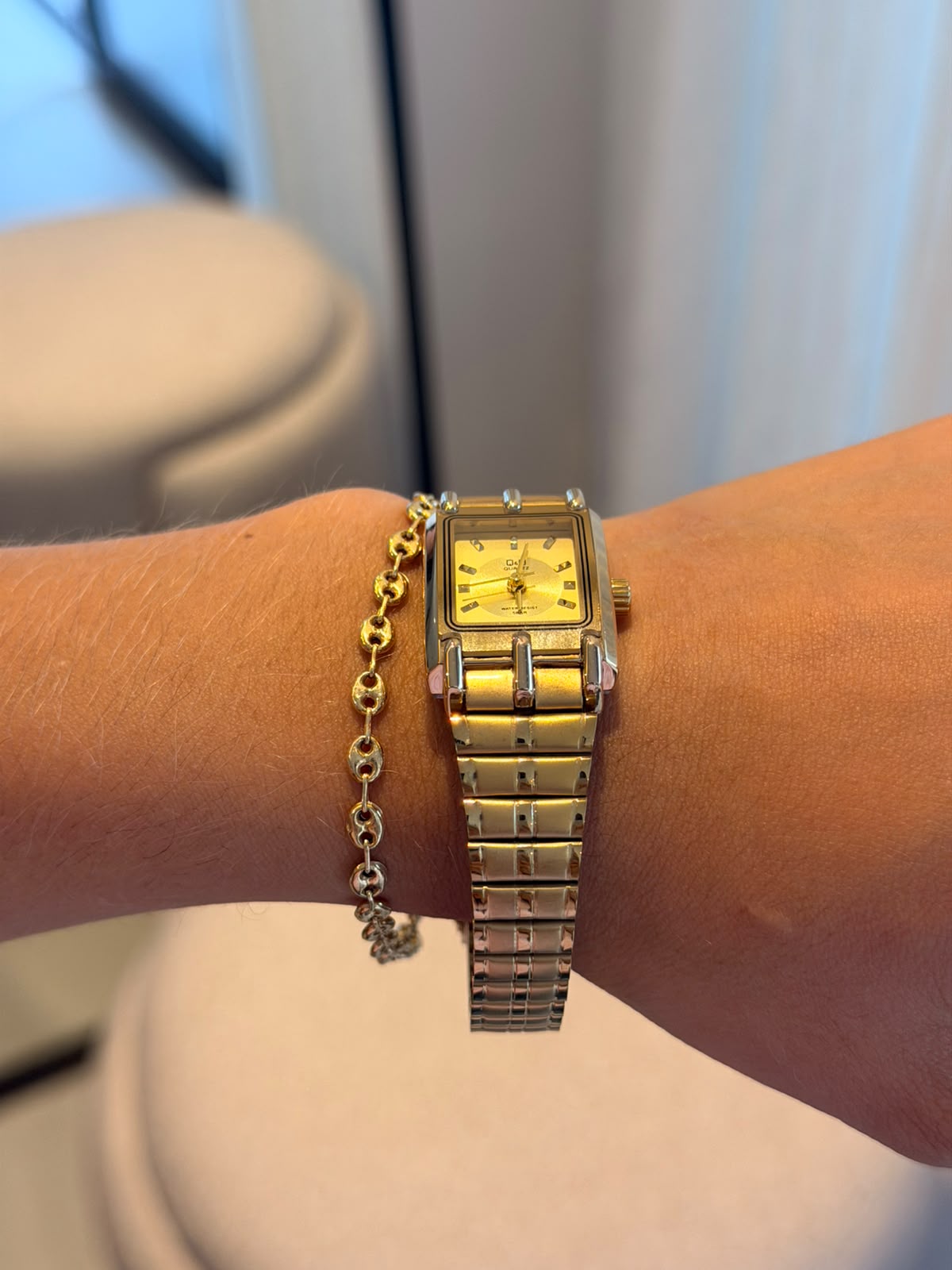 QYQ Gala Mujer Dorado Tablero Dorado