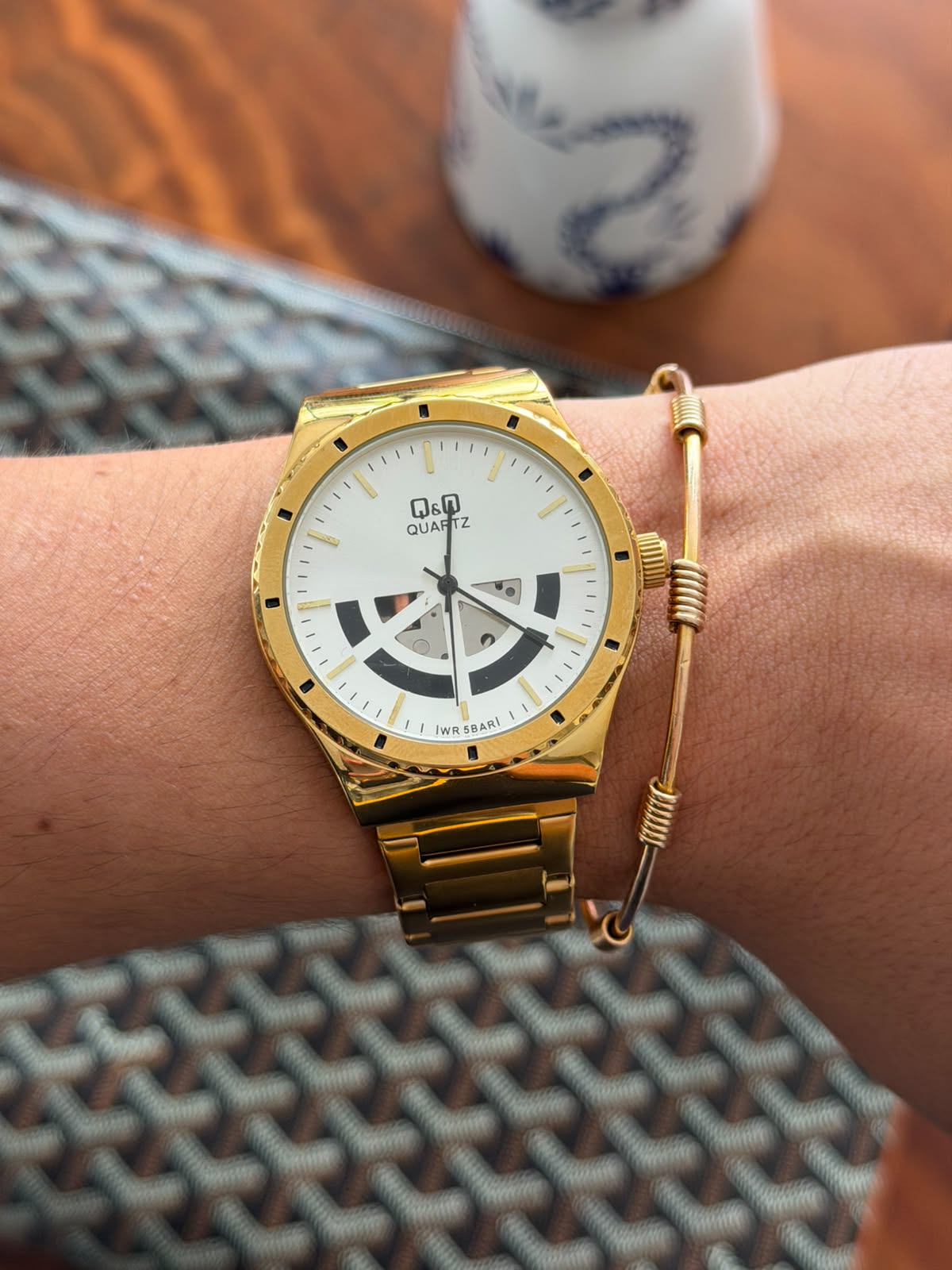 QYQ B97 Dorado Tablero Blanco