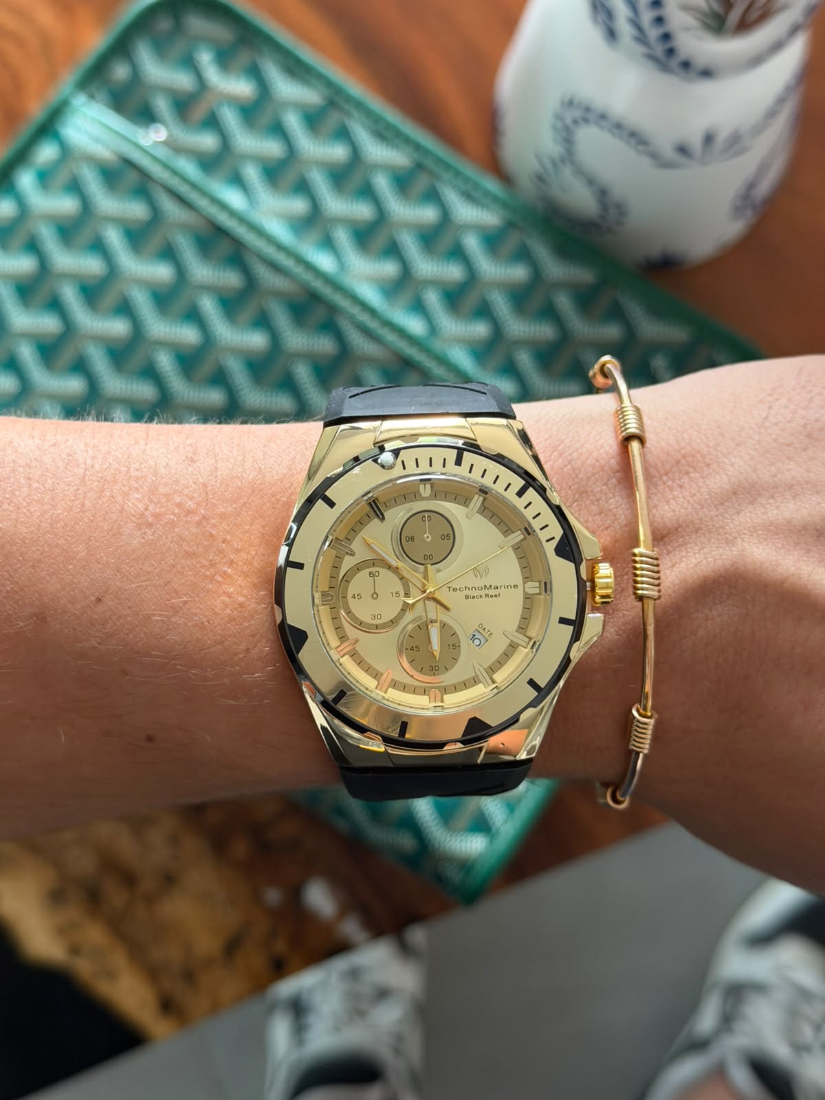 Tchmrn Cruise Chrono Goma Negra Tablero Dorado