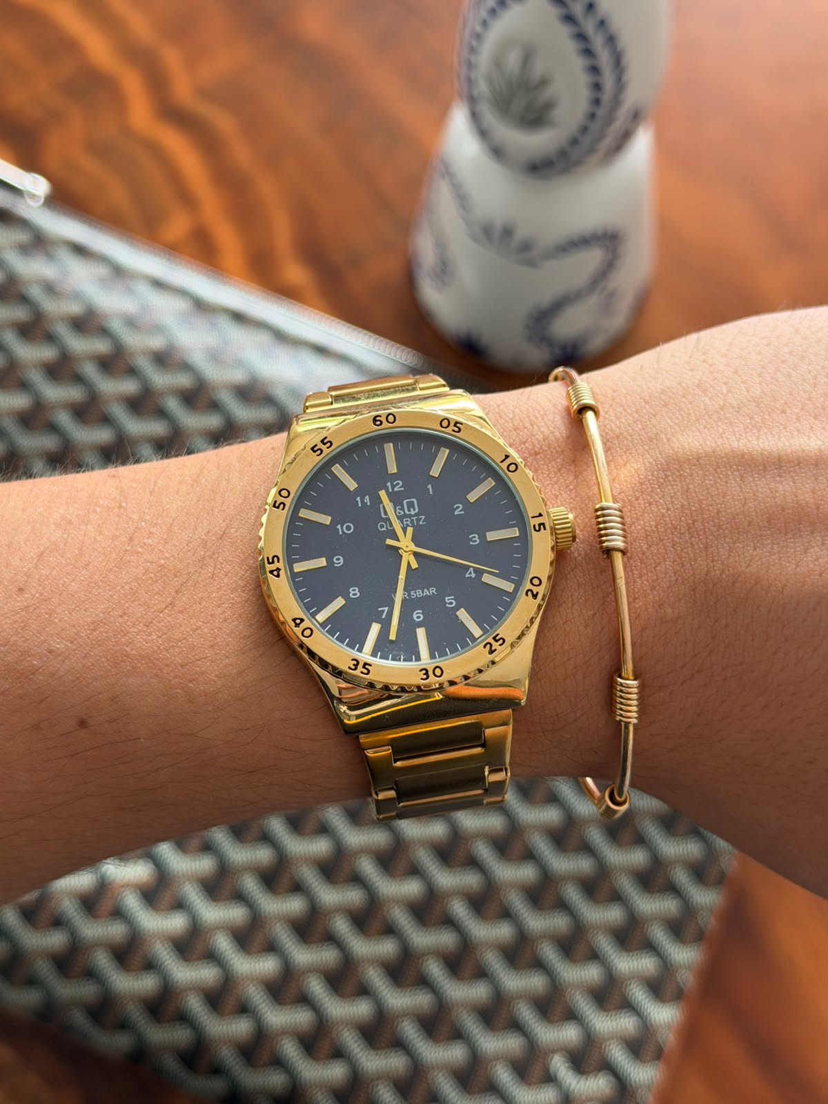 QYQ A08 Dorado Tablero Azul