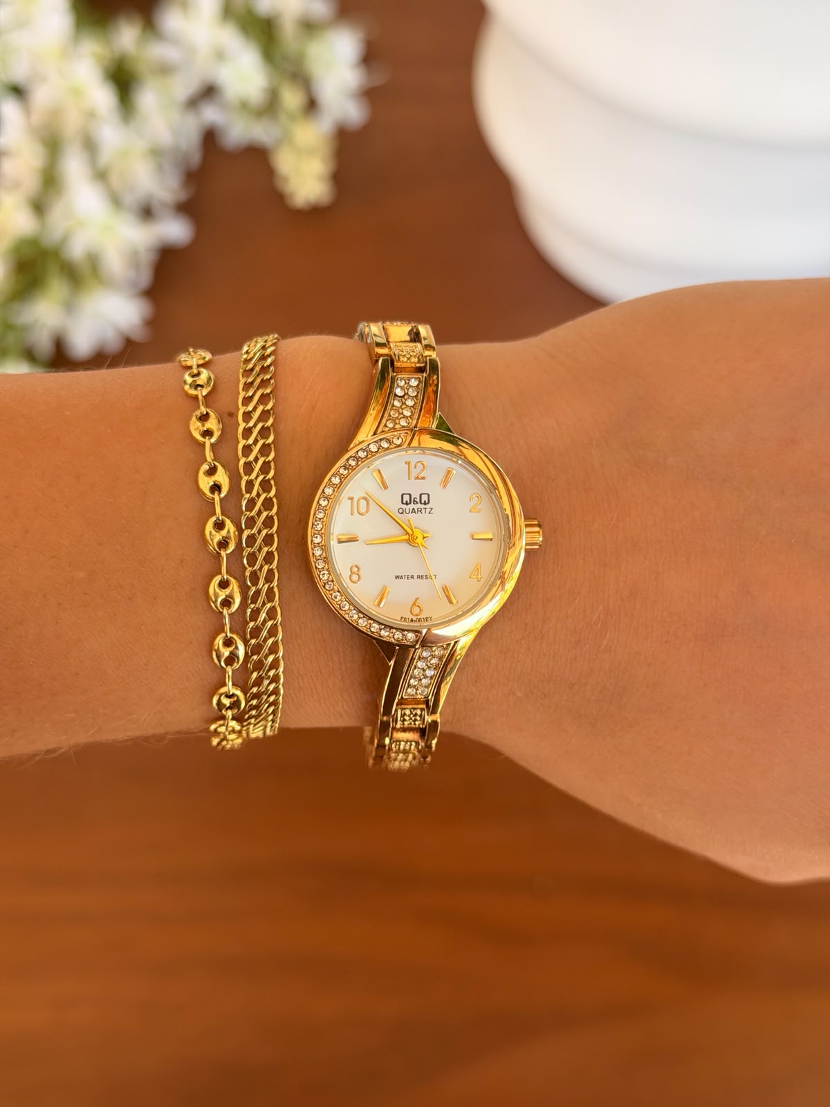 QYQ Mujer Dorado Tablero Blanco