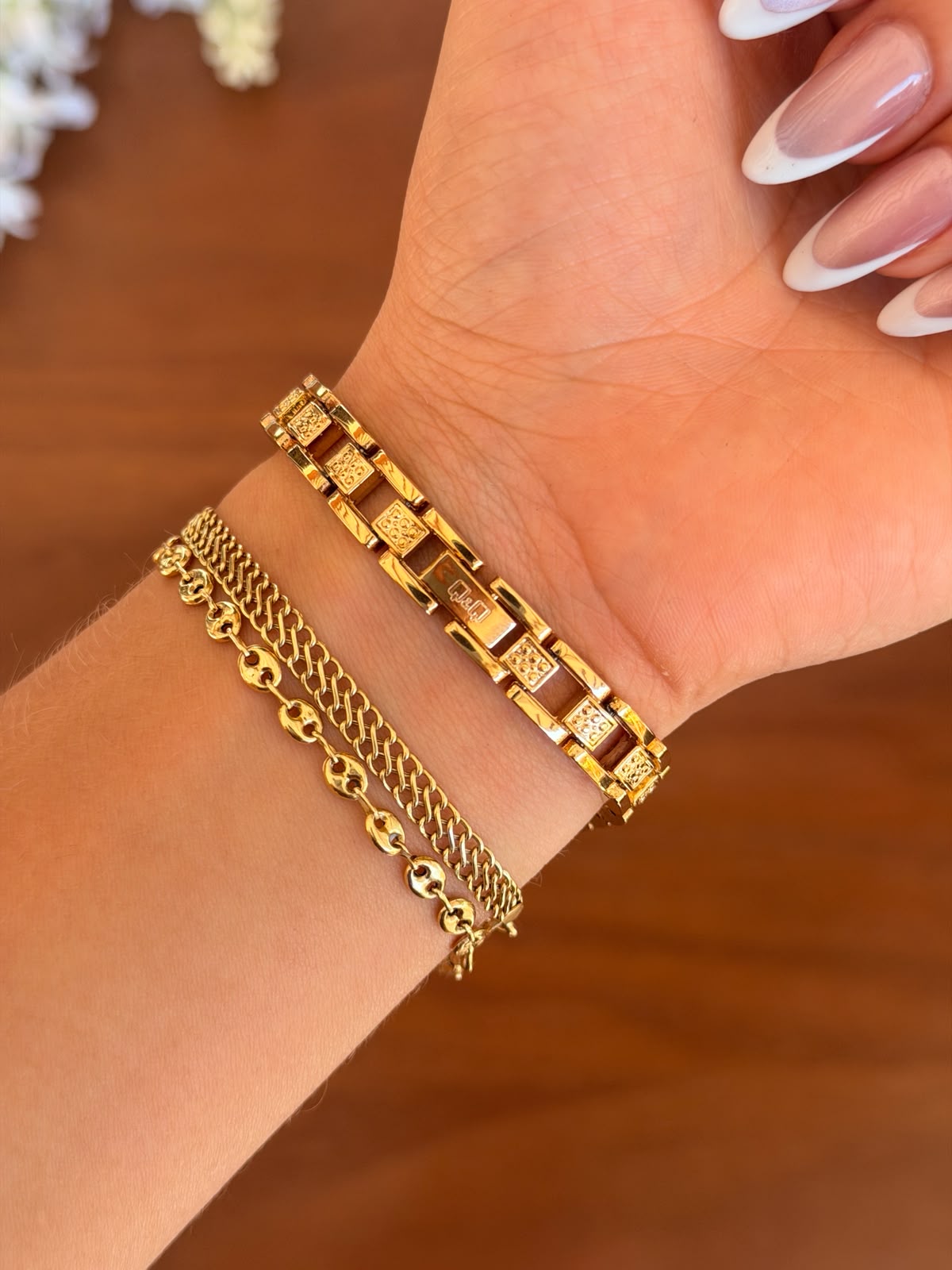 QYQ Mujer Dorado Tablero Blanco