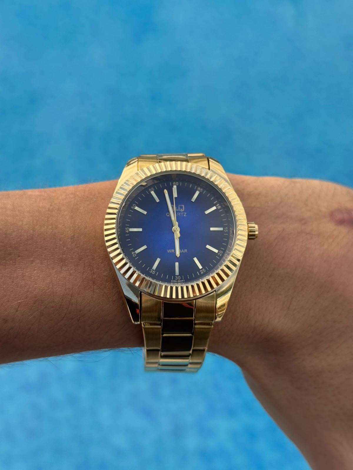 QYQ B95 Dorado Tablero Azul