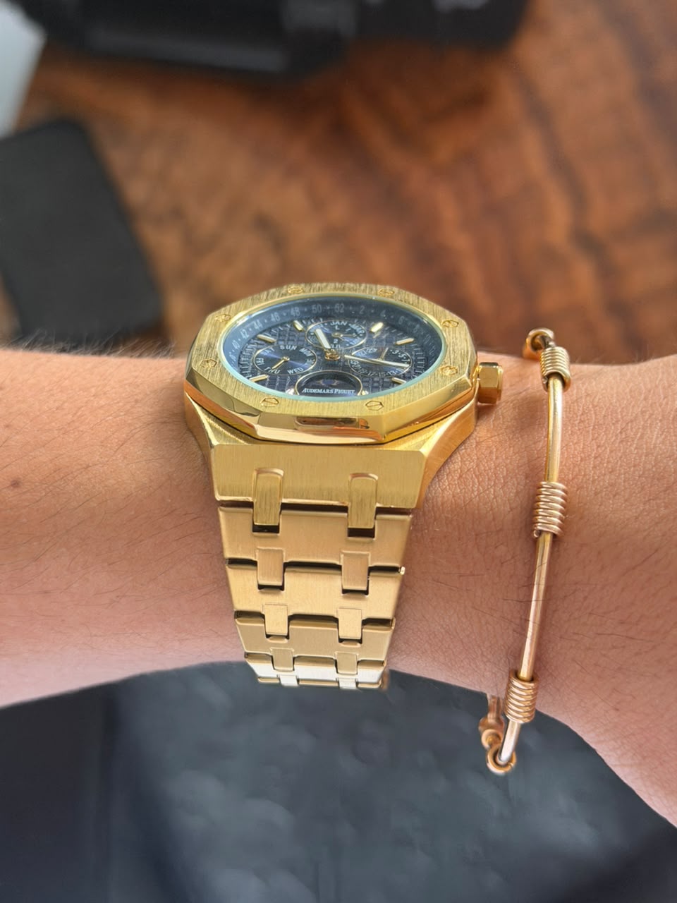 Admrs Royal Dorado Tablero Azul
