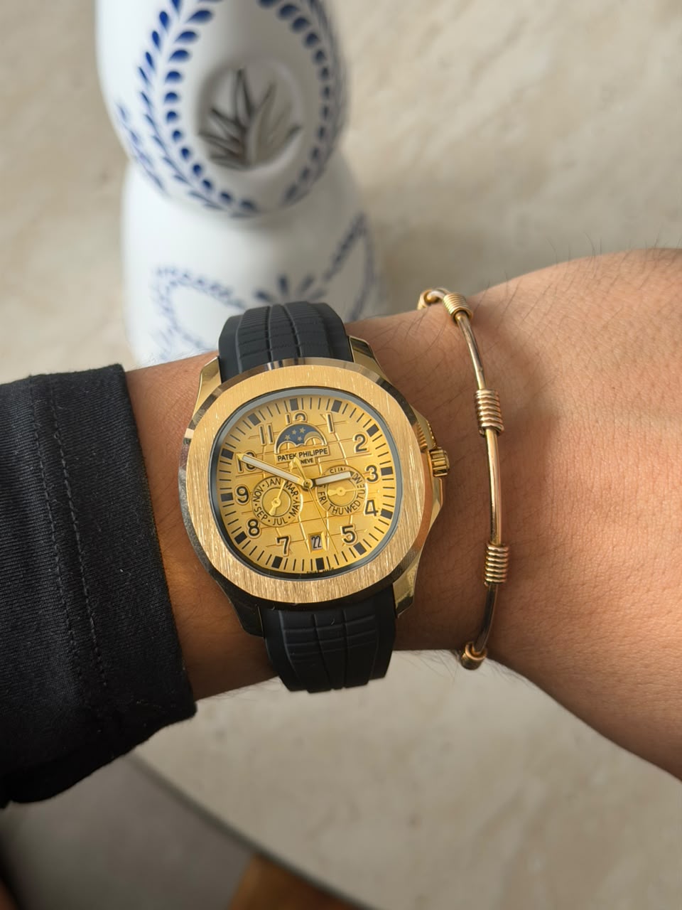 Ptk Goma Crono Negra Tablero Dorado