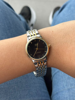 QYQ Mujer Quartz Bicolor Dorado Tablero Negro