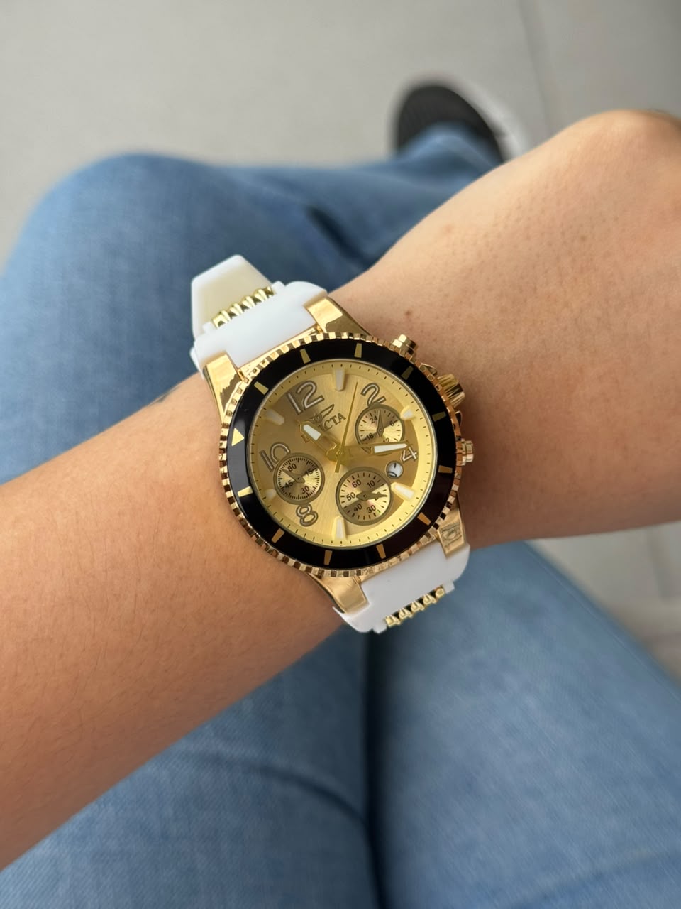 Invct 5H Mujer Goma Blanca Tablero Dorado Negro Dorado