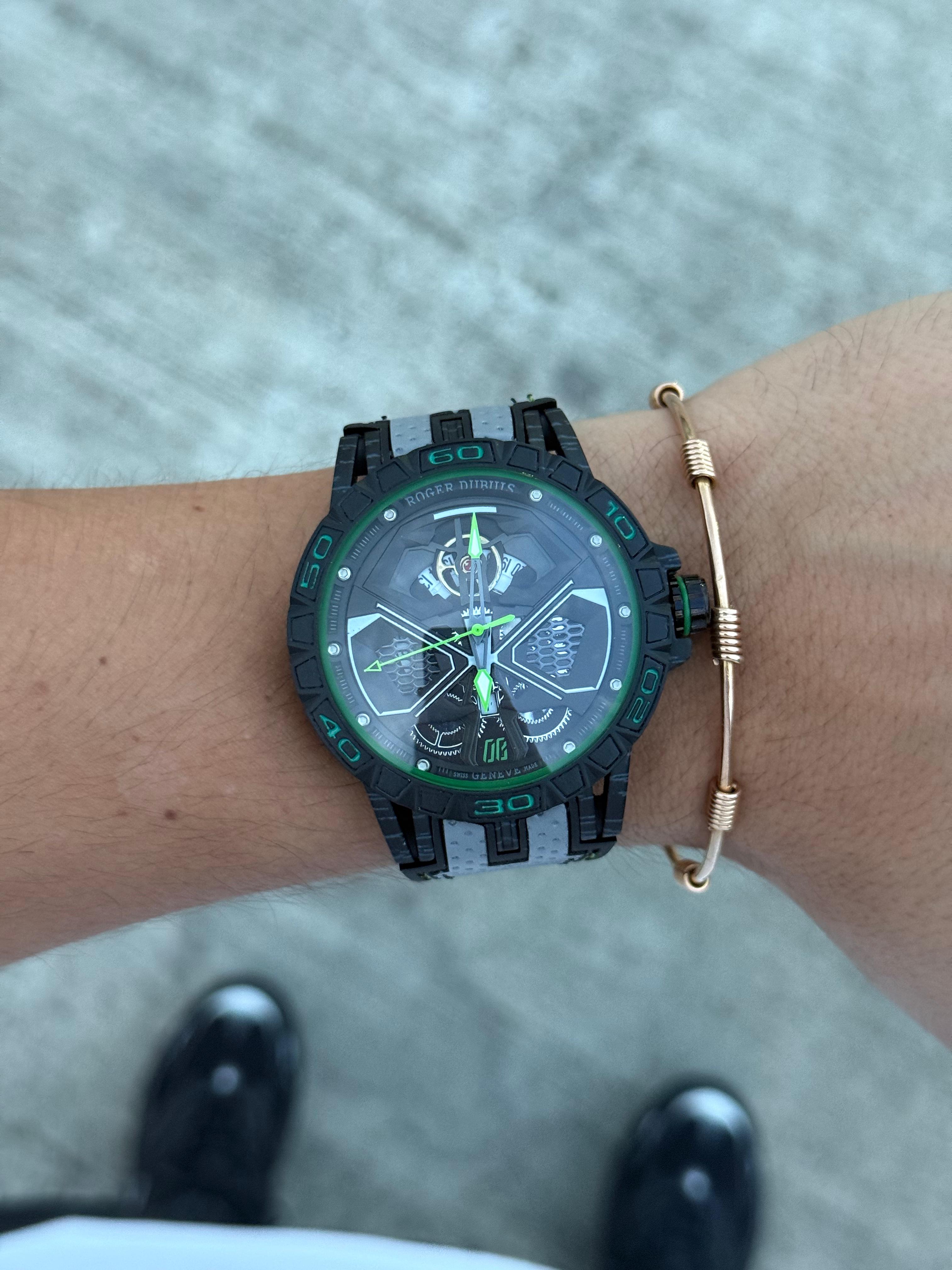 Rger Plus Gris Tablero Negro