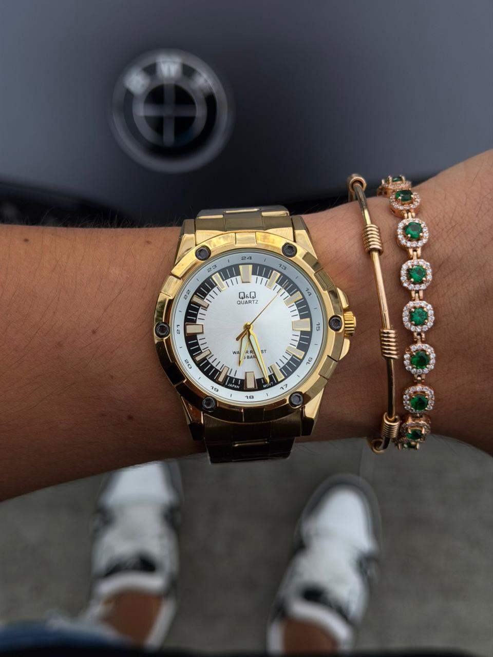 QYQ 4280 Dorado Tablero Plateado Negro