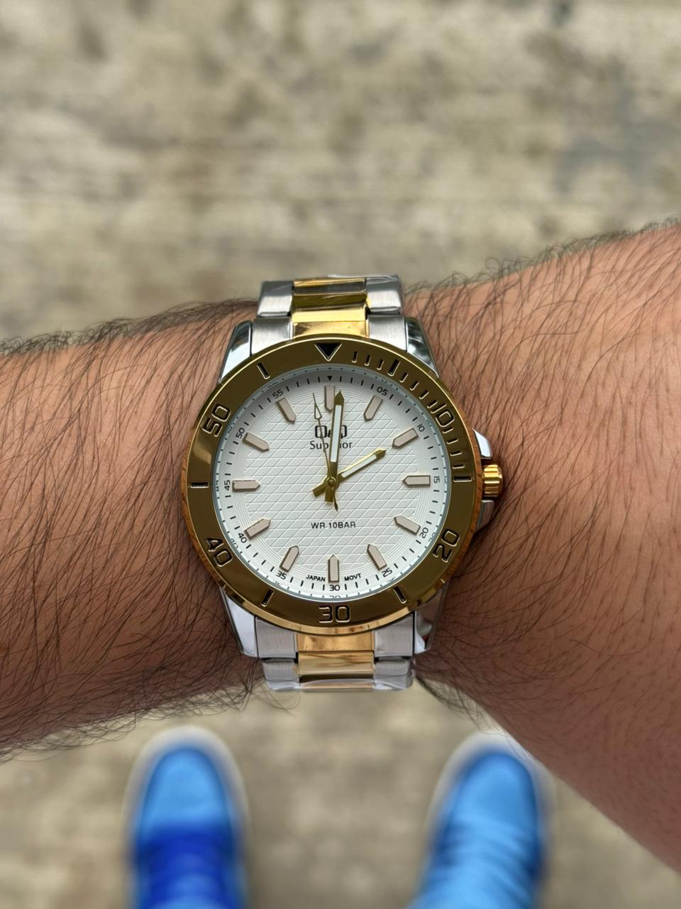 QYQ Mako Bicolor Dorado Tablero Blanco