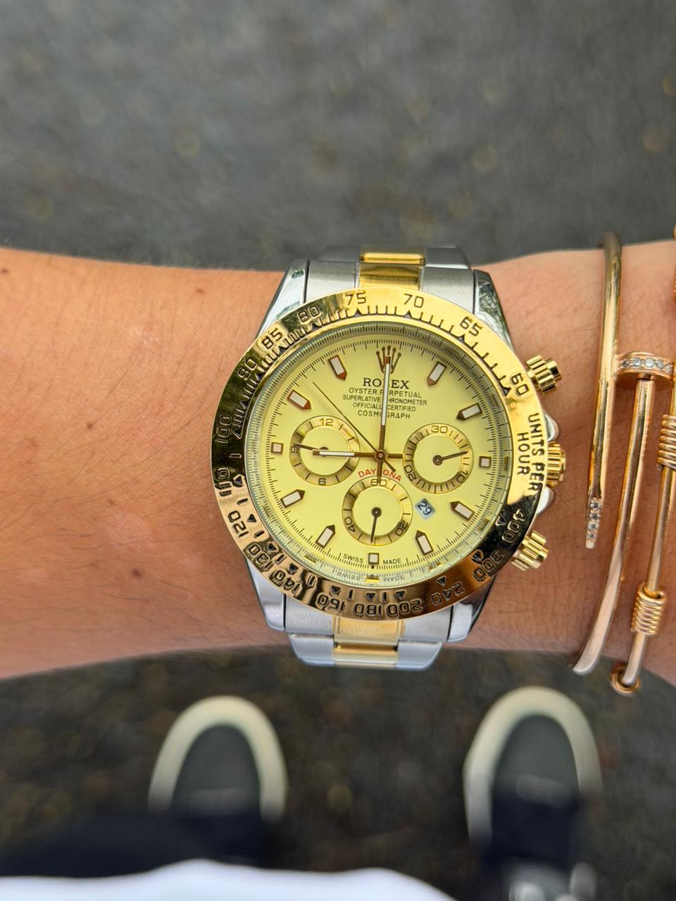 Rlx Daytn Bicolor Dorado Tablero Amarillo