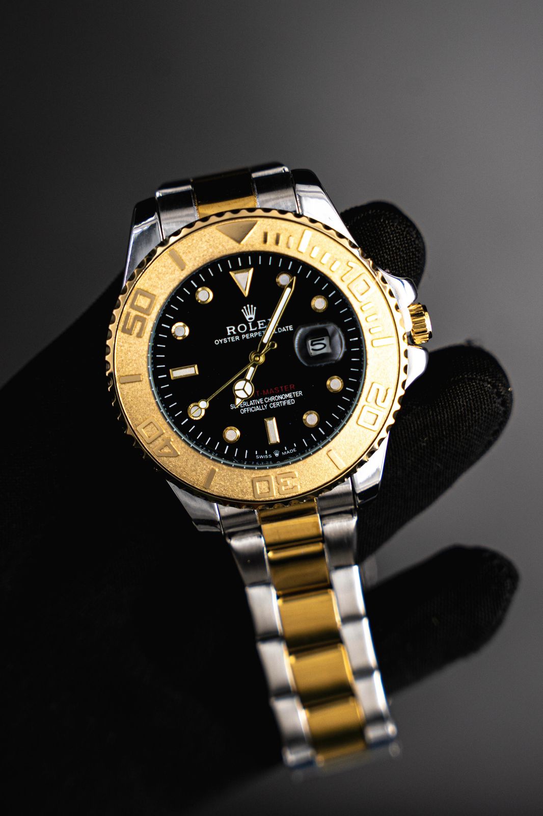 Rlx Yacth Bicolor Dorado Tablero Negro Dorado