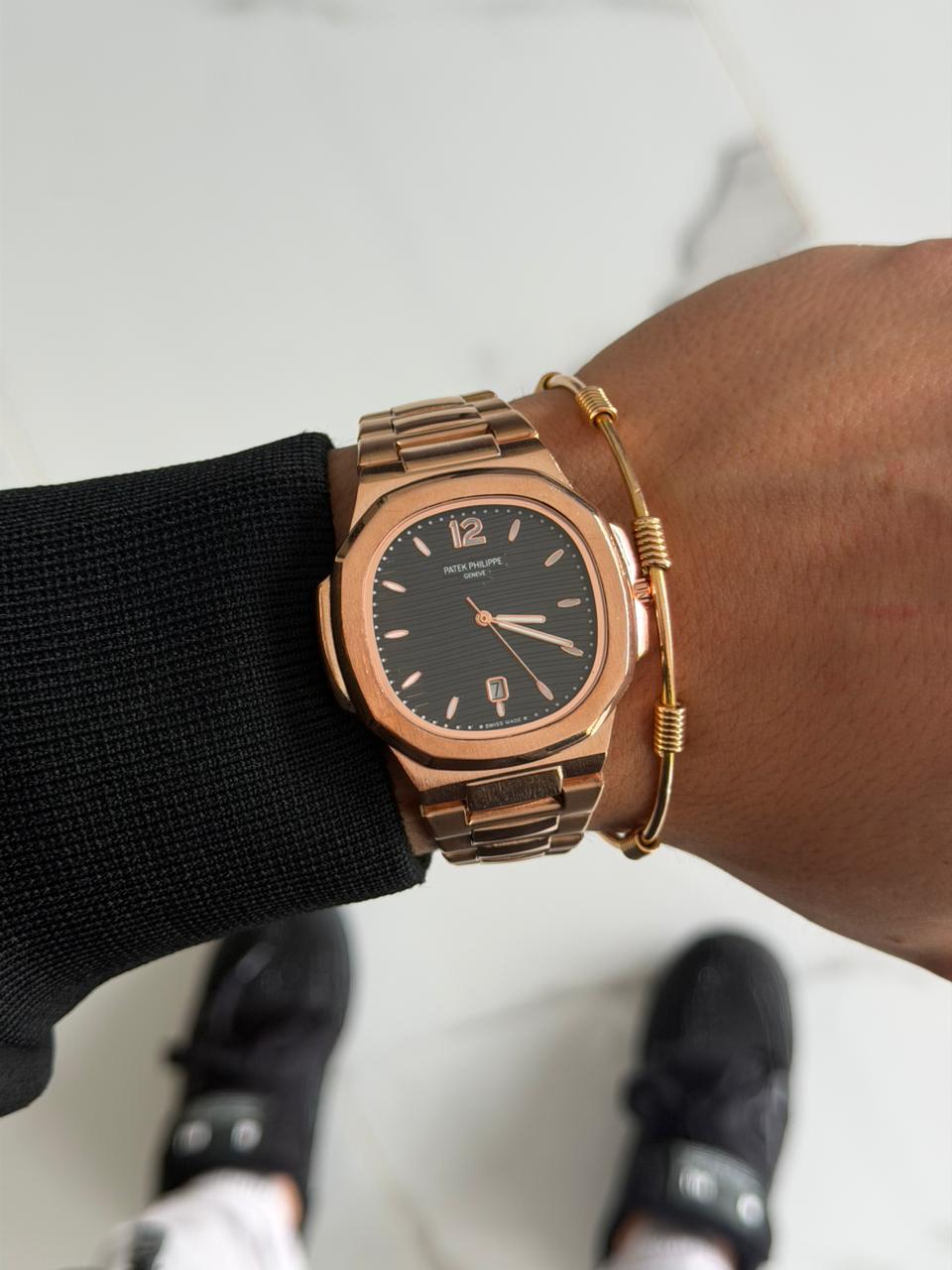 Ptk 2026 Oro Rosa Tablero Negro