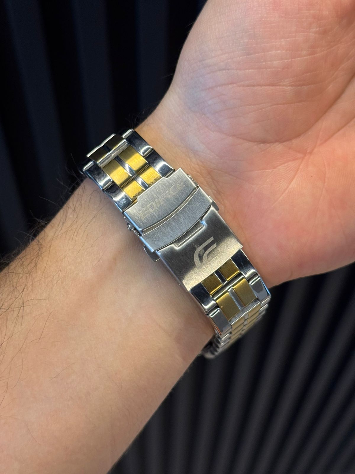 Cso Edfc Bicolor Dorado Tablero Negro Bisel Dorado