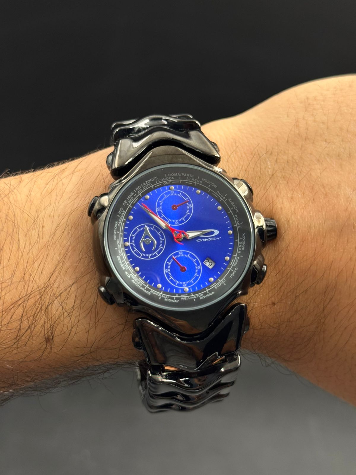 Okey Gmt Negro Tablero Azul