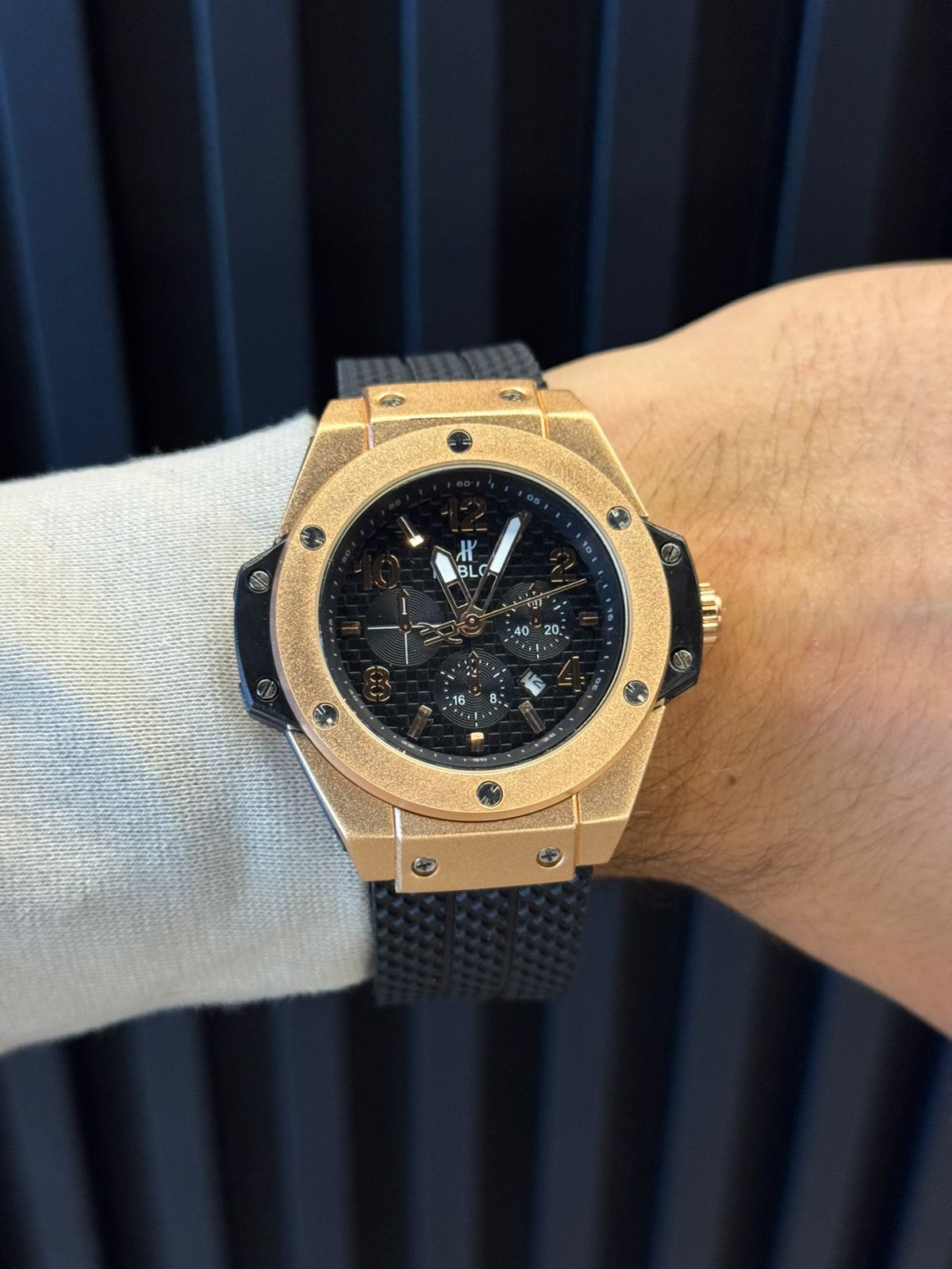 Hblt Goma Negra Tablero Negro Dorado