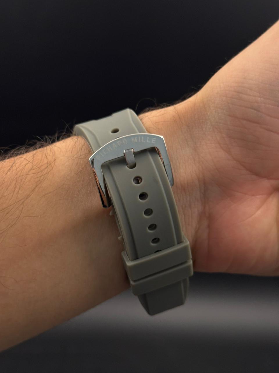 Rchrd Mll C7 Goma Gris Tablero Plateado