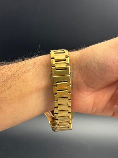 Admrs  Oak Metalico Dorado Tablero Dorado