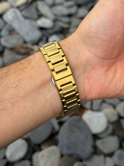 Admrs  Oak Metalico Dorado Tablero Dorado