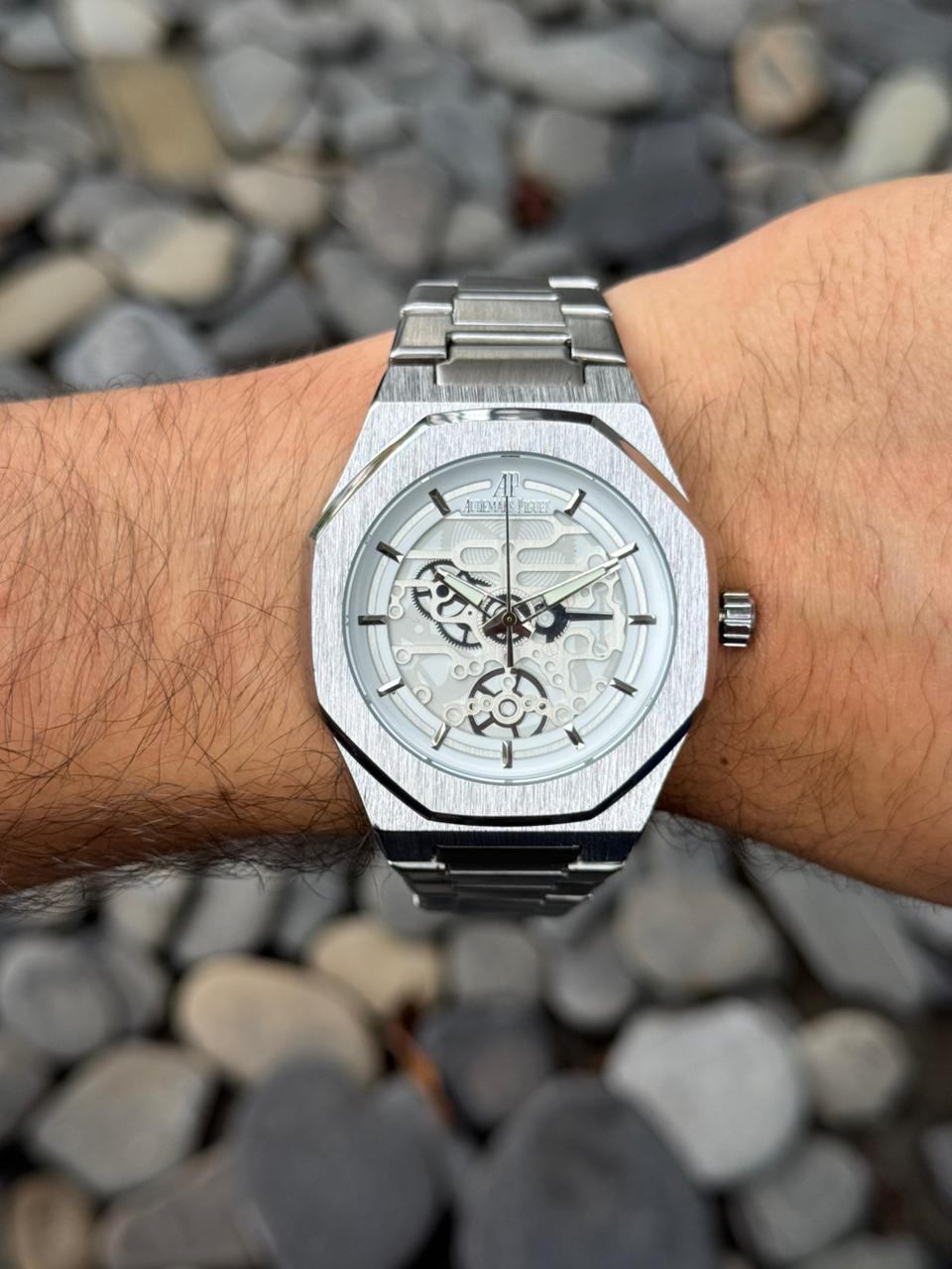 Admrs Oak Metalico Plateado Tablero Plateado