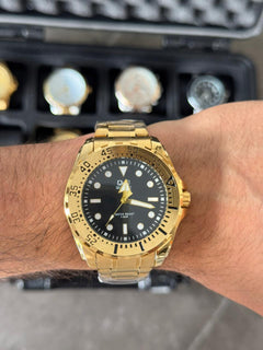 Qyq hombre Bazel Dorado Tablero Negro-Dorado
