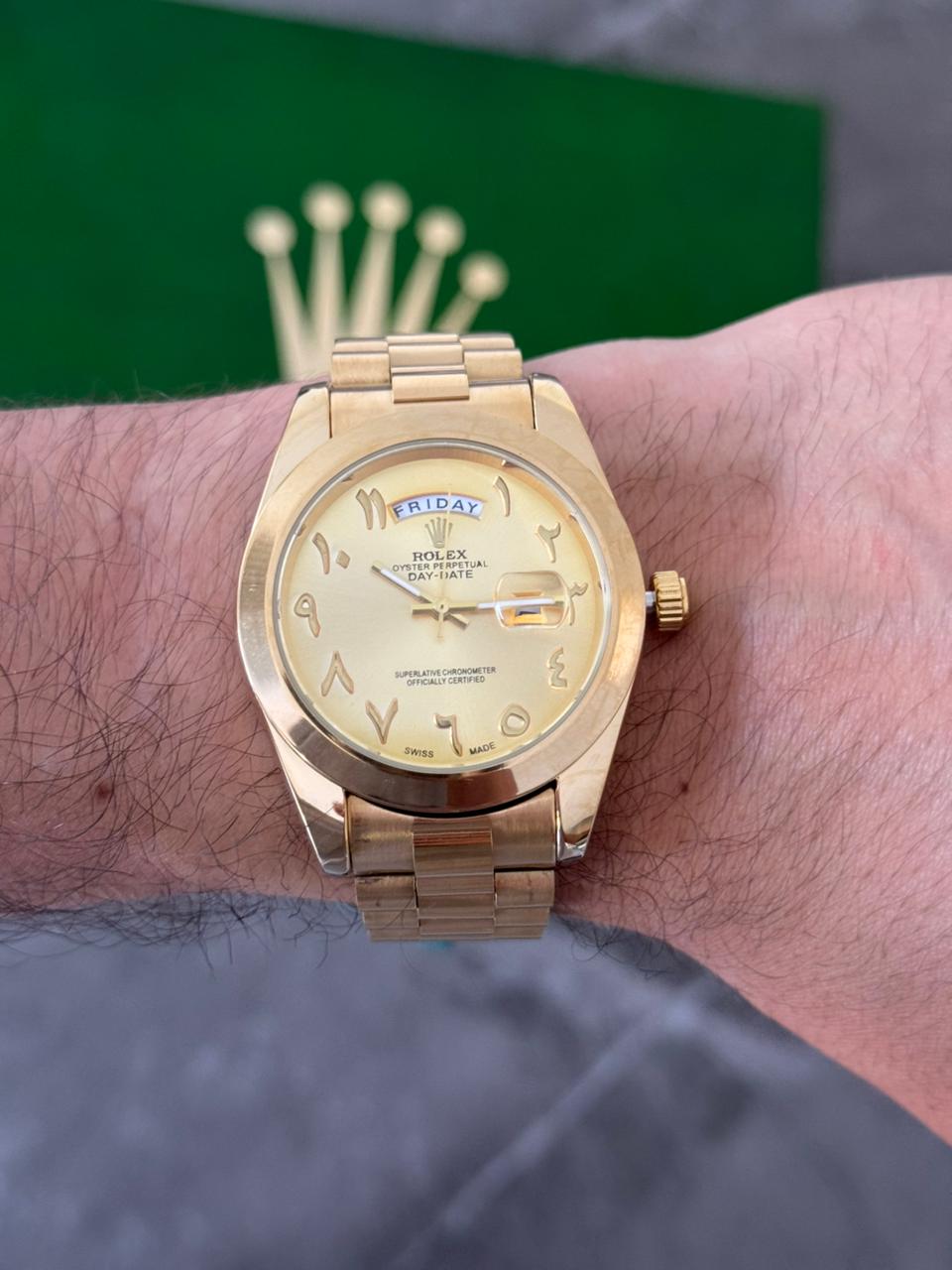 Rlx Arabe Liso Dorado Tablero Dorado
