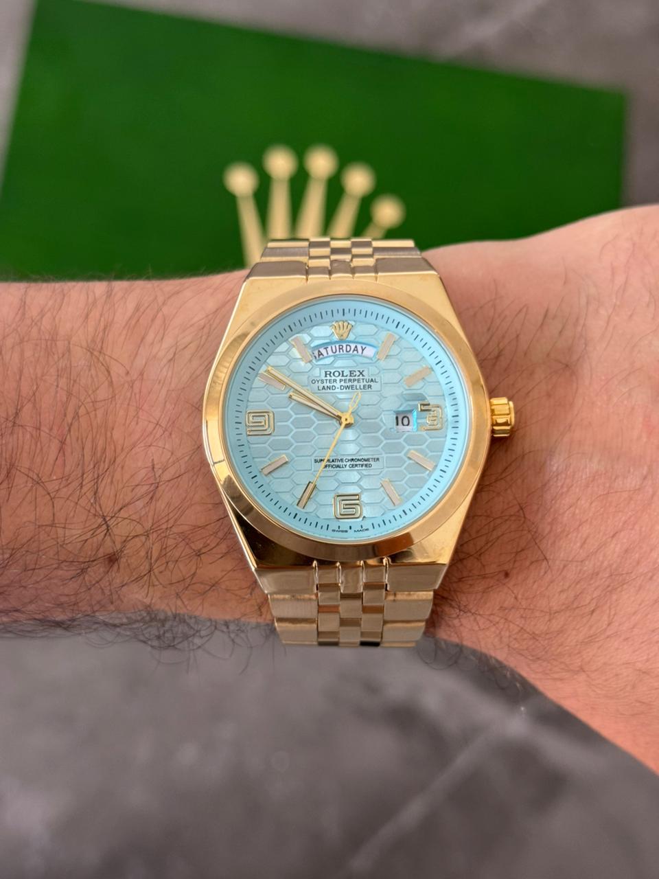 Rlx Lx Liso Dorado Tablero Azul