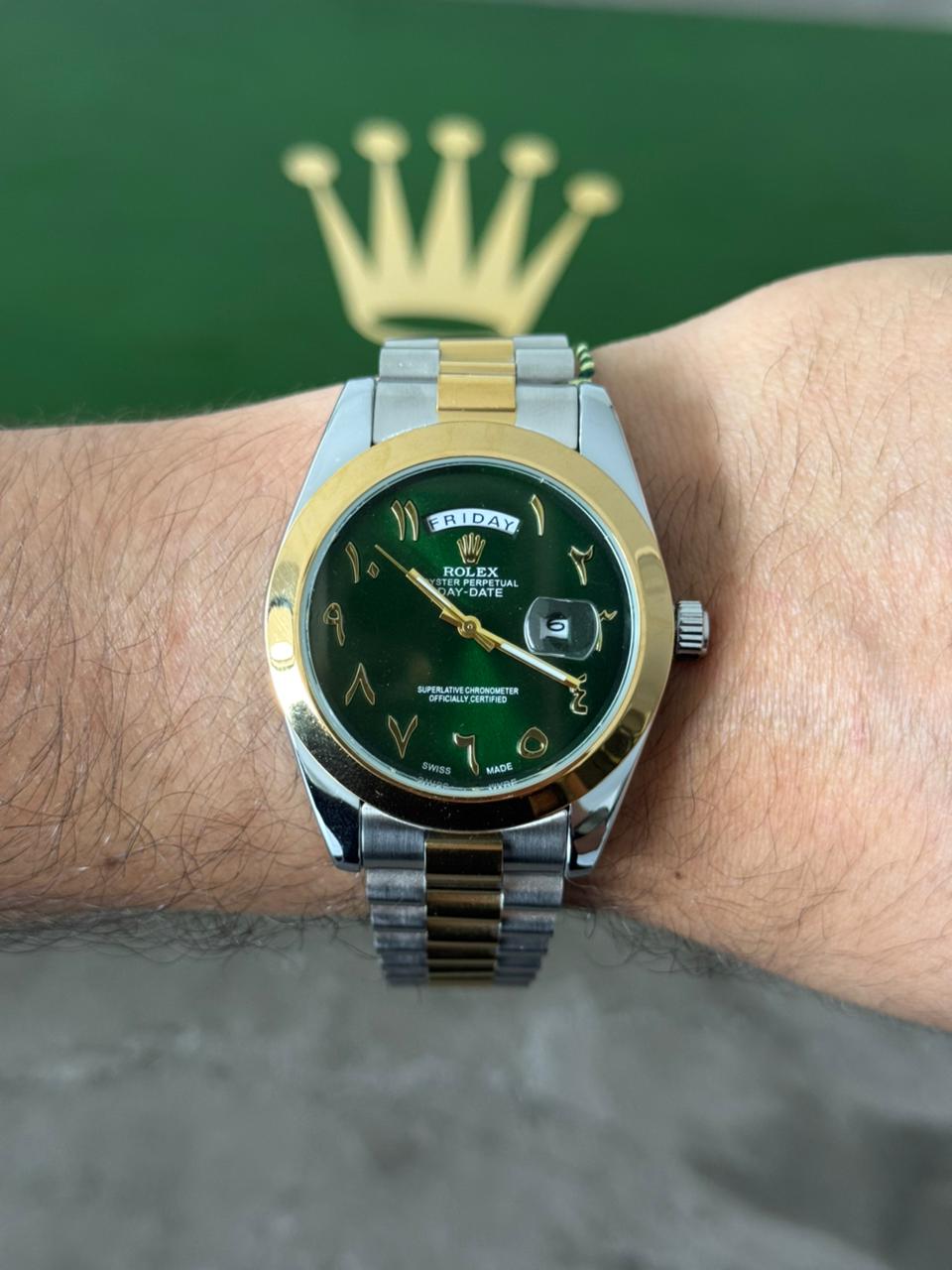 Rlx Arabe Liso Bicolor Dorado Tablero Verde