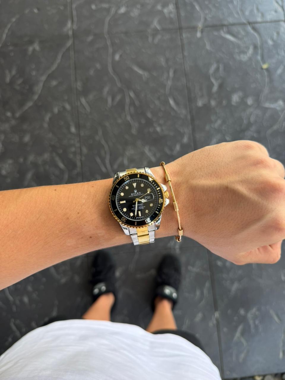 Rlx  Submariner New Bicolor Dorado Tablero Negro Bisel Negro