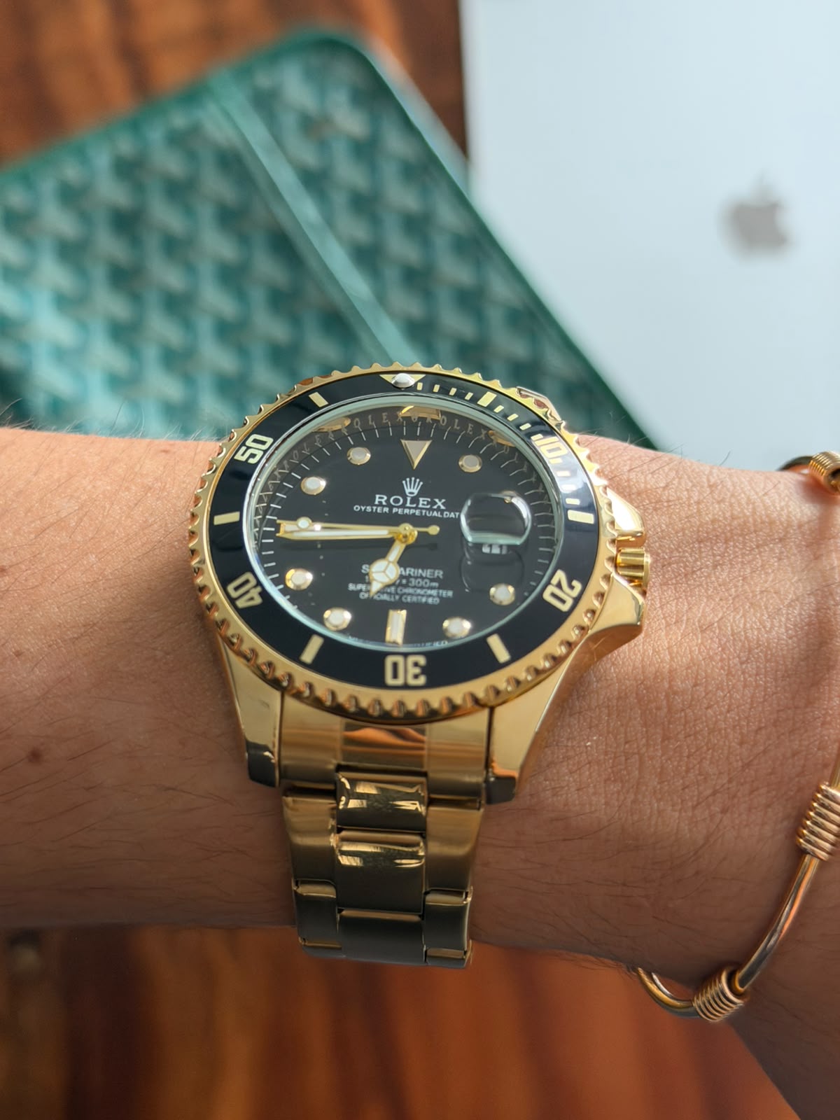 Rlx 2026 Submariner Dorado Tablero Negro Bisel Negro