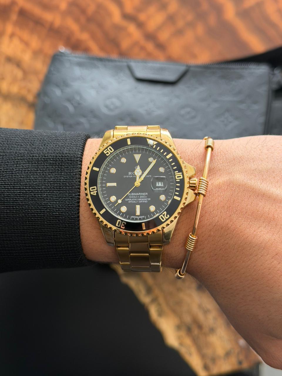 Rlx 2026 Submariner Dorado Tablero Negro Bisel Negro