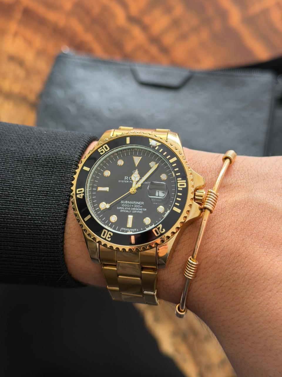 Rlx 2026 Submariner Dorado Tablero Negro Bisel Negro